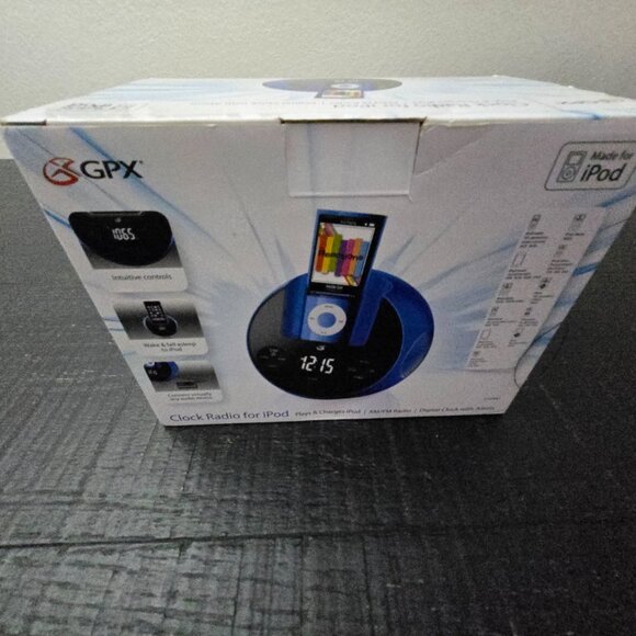 GPX Alarm Clock Radio With iPod Dock 110 - 220 Volts. Blue. New. - Picture 3 of 4